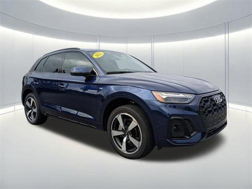 2023 Audi Q5 45 S line Prestige