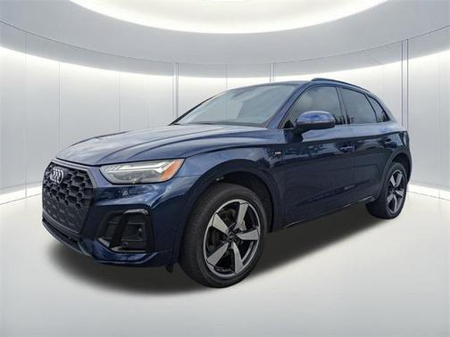 2023 Audi Q5 45 S line Prestige
