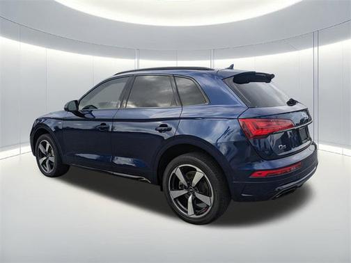 2023 Audi Q5 45 S line Prestige