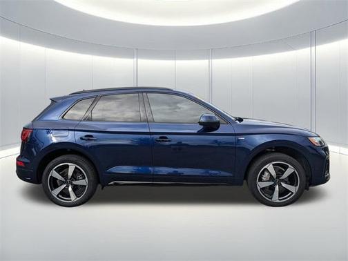 2023 Audi Q5 45 S line Prestige