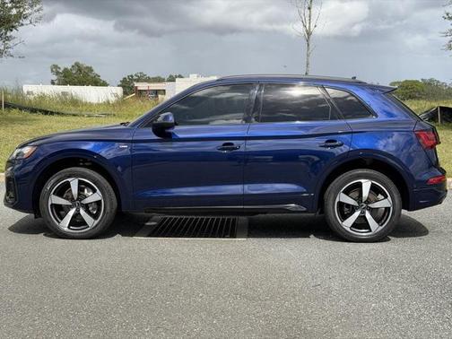 2023 Audi Q5 45 S line Prestige