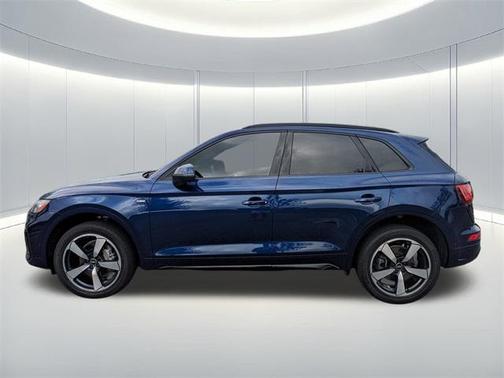 2023 Audi Q5 45 S line Prestige