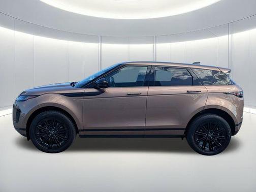 Corinthian Bron 2024 Land Rover Range Rover Evoque Core S