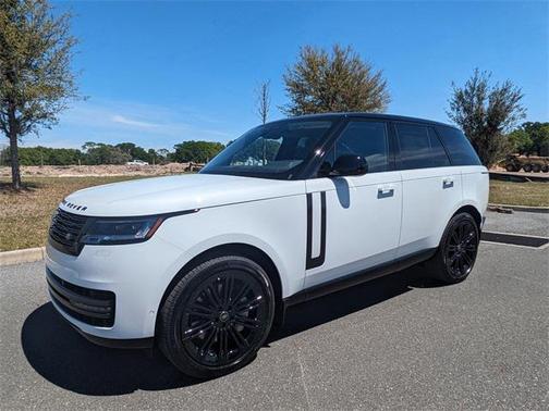 2025 Land Rover Range Rover P530 SE
