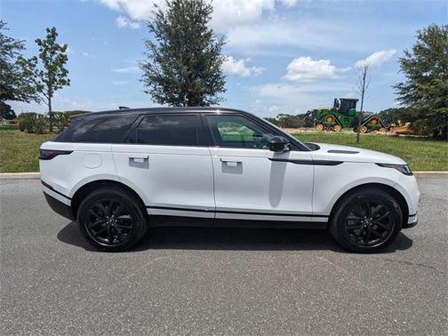 2026 Land Rover Range Rover Velar P400 Dynamic SE