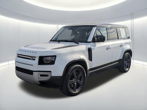 2024 Land Rover Defender 110 P500 SE
