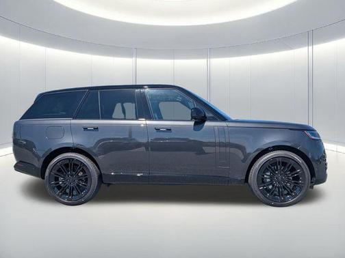 Gray 2026 Land Rover Range Rover P400 SE