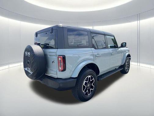 Cactus Gray 2023 Ford Bronco Outer Banks