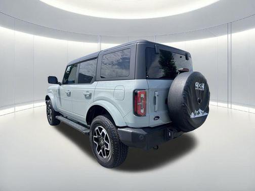 Cactus Gray 2023 Ford Bronco Outer Banks