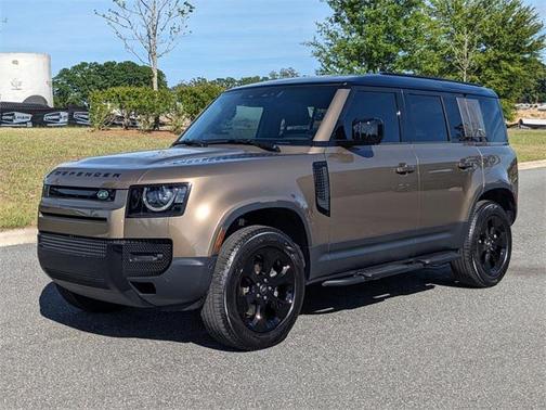 2024 Land Rover Defender 110 P300
