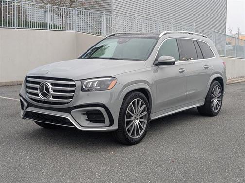 2025 Mercedes-Benz GLS 450 4MATIC