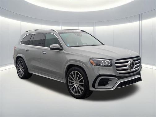 2025 Mercedes-Benz GLS 450 4MATIC