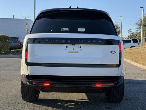 2023 Land Rover Range Rover P400 SE