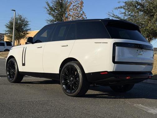 2023 Land Rover Range Rover P400 SE