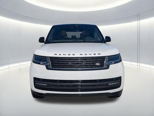 2025 Land Rover Range Rover P400 SE 7 Seat