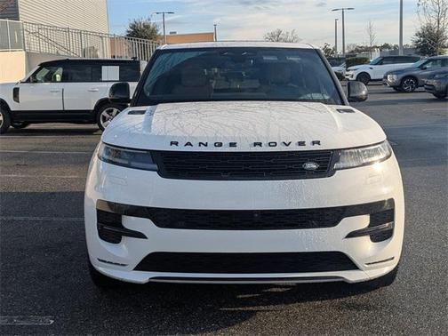 2024 Land Rover Range Rover Sport SE