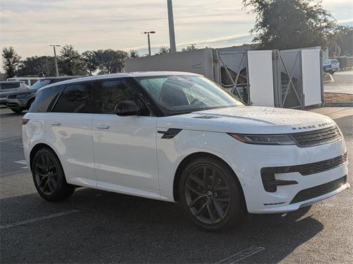 2024 Land Rover Range Rover Sport SE