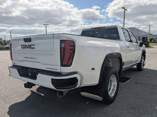 2024 GMC Sierra 3500 Denali