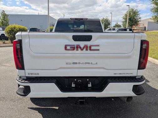 2024 GMC Sierra 3500 Denali