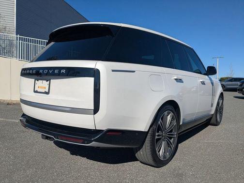 2024 Land Rover Range Rover P530 Autobiography