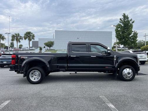 Agate Black Metallic 2024 Ford F-450 Platinum