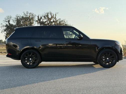 2024 Land Rover Range Rover P400 SE