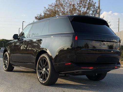 2024 Land Rover Range Rover P400 SE