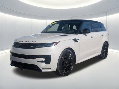 2025 Land Rover Range Rover Sport SE