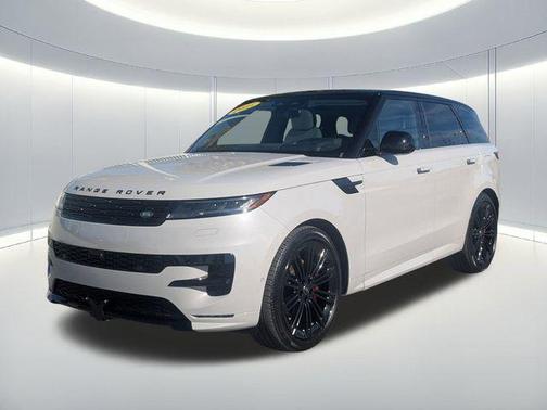 2025 Land Rover Range Rover Sport SE