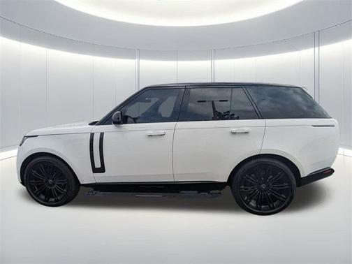 2023 Land Rover Range Rover P530 SE