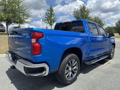 Glacier Blue Metallic 2024 Chevrolet Silverado 1500 LT