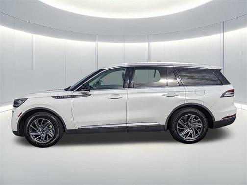 2021 Lincoln Aviator Standard