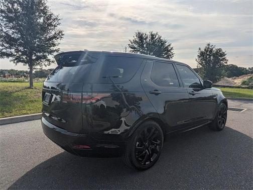 2021 Land Rover Discovery P360 S R-Dynamic