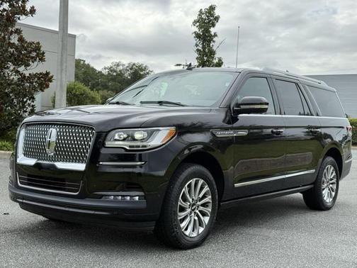 2024 Lincoln Navigator Premiere