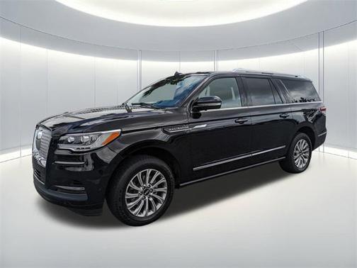 2024 Lincoln Navigator Premiere