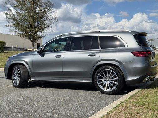 2025 Mercedes-Benz GLS 450 4MATIC