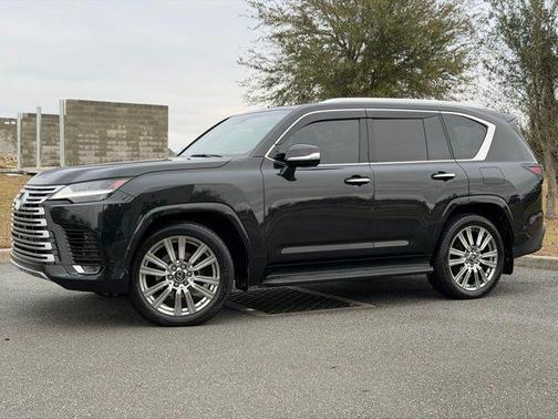 2023 Lexus LX 600 Ultra Luxury