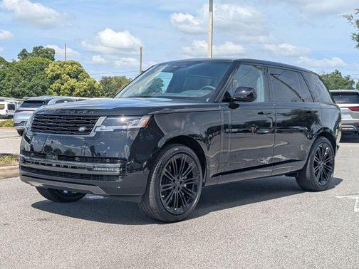Black 2026 Land Rover Range Rover P400 SE 7 Seat