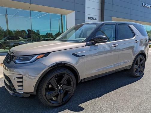 2025 Land Rover Discovery P360 Dynamic SE