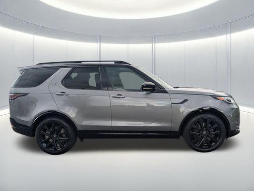 Gray 2026 Land Rover Discovery Gemini Edition
