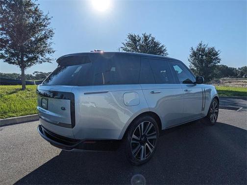 2023 Land Rover Range Rover P400 SE