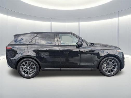 2025 Land Rover Range Rover Sport P360 S