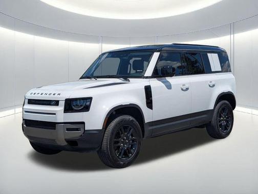 Fuji White 2026 Land Rover Defender P300 S