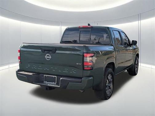 2022 Nissan Frontier SV