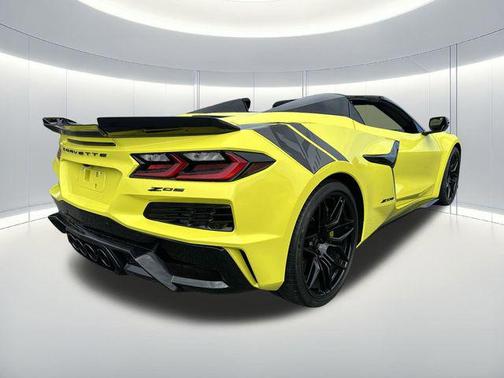 Accelerate Yellow Metallic 2024 Chevrolet Corvette Z06