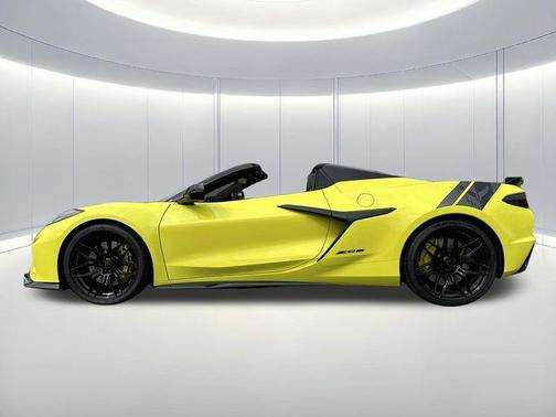 Accelerate Yellow Metallic 2024 Chevrolet Corvette Z06