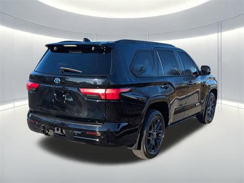 2023 Toyota Sequoia Platinum