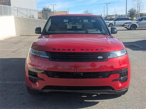 2026 Land Rover Range Rover Sport SE