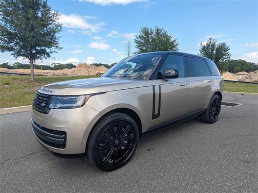 2025 Land Rover Range Rover P530 SE 7 Seat