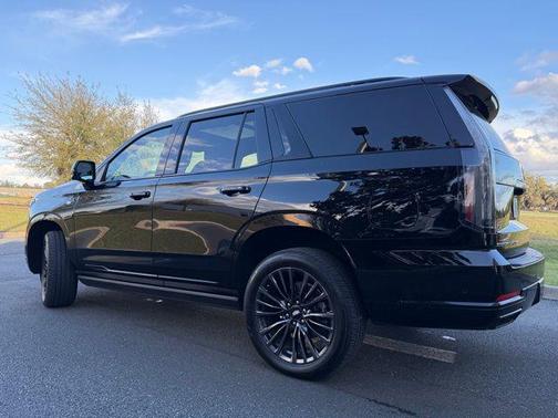 2025 Cadillac Escalade Sport Platinum